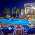 فيلة Exceptional Large Villa, Free Heated Pool 1 Nov - 15 Jan, Privacy,prime Location