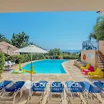 Exceptional Large Villa, Free Heated Pool 1 Nov - 15 Jan, Privacy,prime Location