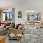 Exceptional Large Villa, Free Heated Pool 1 Nov - 15 Jan, Privacy,prime Location بييا