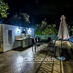 Exceptional Large Villa, Free Heated Pool 1 Nov - 15 Jan, Privacy,prime Location فيلة بييا