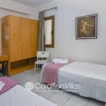 Exceptional Large Villa, Free Heated Pool 1 Nov - 15 Jan, Privacy,prime Location فيلة *