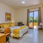 فيلة Exceptional Large Villa, Free Heated Pool 1 Nov - 15 Jan, Privacy,prime Location