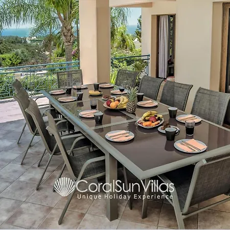 Exceptional Large Villa, Free Heated Pool 1 Nov - 15 Jan, Privacy,prime Location Βίλα Πέγεια