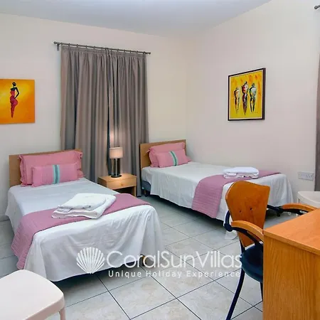 Exceptional Large Villa, Free Heated Pool 1 Nov - 15 Jan, Privacy,prime Location Βίλα Πέγεια